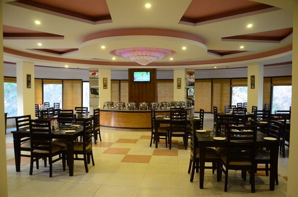 Ck International Hotel Shimla Exterior photo